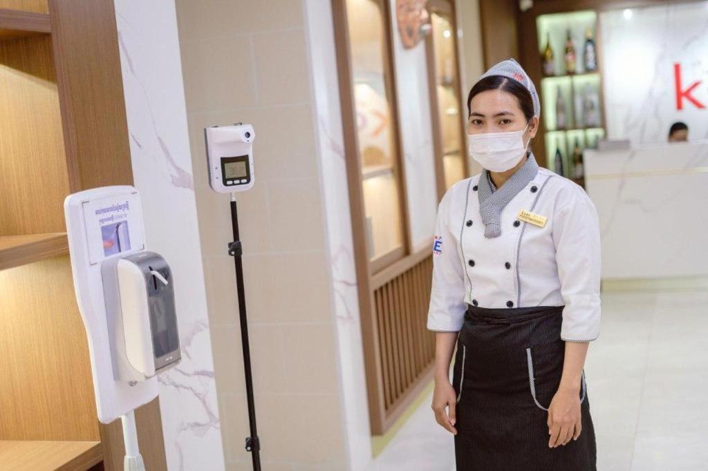 Le President Hotel Phnom Penh Ngoại thất bức ảnh